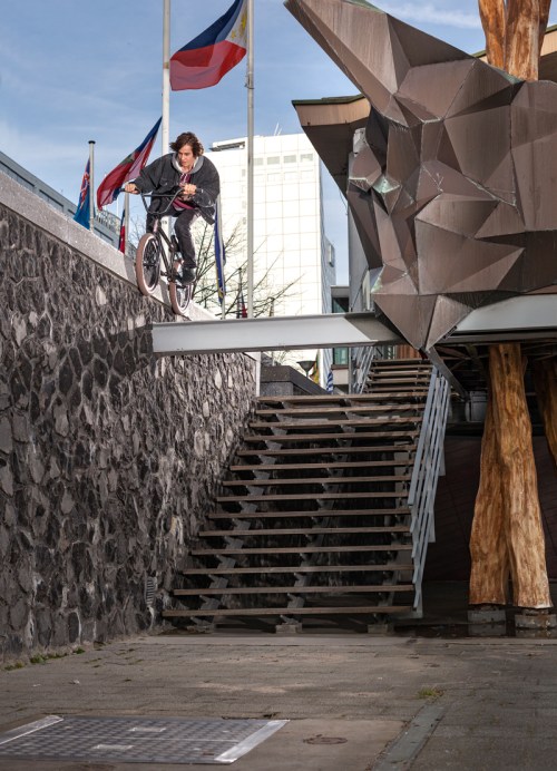 jack nieraeth pegs to flat